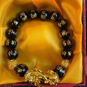 Feng Shui money/prosperity bracelet